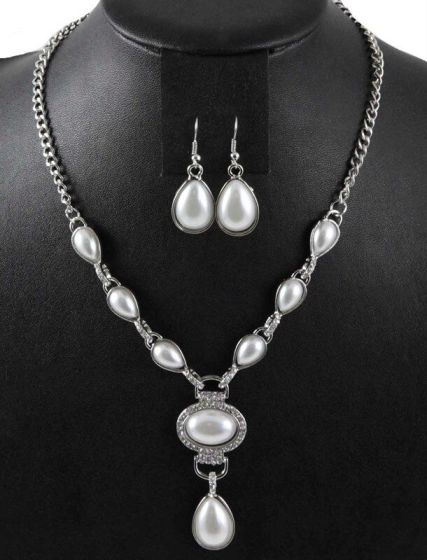 Venetti Necklace & Earring Set (£2.80 Each)