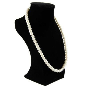 Black velvet display bust.
Measures approx 15cm wide with a total height of 22.2cm.

*Jewellery not included.