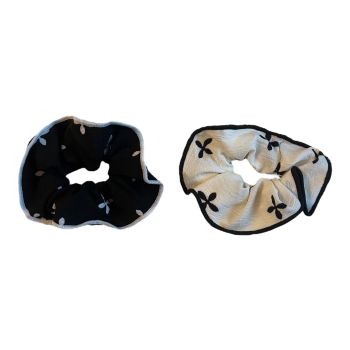 Ladies/Girls Monochrome Textured Scrunchies -(£0.40 Each )