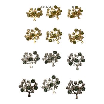 Ladies Tree Of Life brooch  with crystal effect stones .

size approx 3 x 2.5 cm

Available in gold colour plating  with olive tone stones to create a flower effect and rhodium colour plating  with emerald stones .