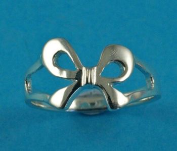 Silver Bow Ring
