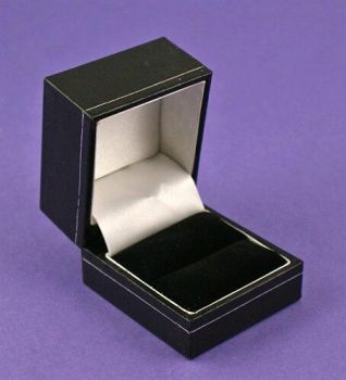 Black Leatherette Ring Box (£1.15 each)