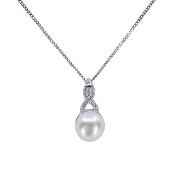 Rhodium plated sterling Silver pendant with Clear cubic zirconia stones and a fresh water pearl.
