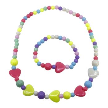 Girls elasticated, heart acrylic bead necklace and bracelet set.
