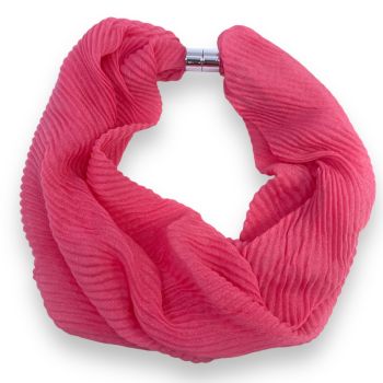 Ladies pleated magnetic scarf available in bright Pink ,Baby Pink ,Lilac and Navy .
approx size 60 cm in circumference .