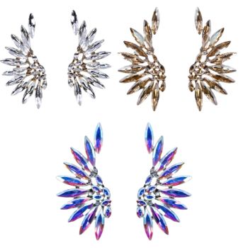 Ladies  large diamante feather design stud earrings .

Available in Gold clear ,Rhodium  ab crystal ,and Gold Champagne 

Sold as a pack of 3 per colour or 3 assorted .

approx size 5 x 2.5 cm 