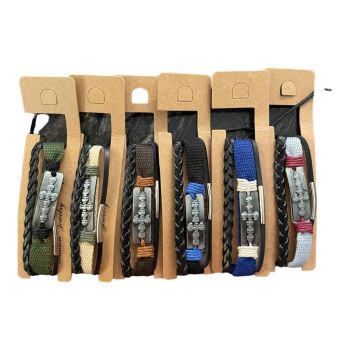 Boys / Mens adjustable leather look  and Fabric Friendship bracelet with metal Cross with Skull  motif.

looks like three bracelets in one .

Available in Khaki ,Beige ,Grey and Royal .

Colours may vary 

Size 2.5 Cm wide .