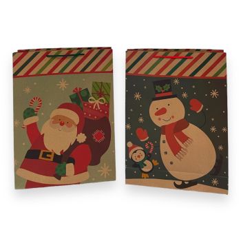 Extra largebrown paper recyclable Christmas paper gift bag in 3 assorted Christmas designs with a cord handle .

Sold as a pack of 12 assorted .

Size approx  31x 42 x10 cm 

Discount available  in quantity .
