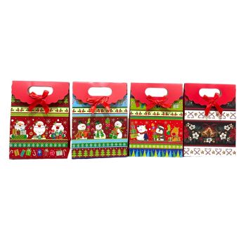 Assorted small size paper Christmas gift bags in assorted designs with carry handle velcro fastner and decorative bow.

Sold as a pack of 12 assorted .

Size approx 12 x 16.5 x 5.5 