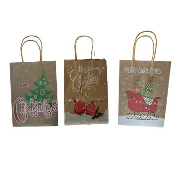 Medium  size recyclable paper Cristmas gift bag in 3 assorted Christmas prints.

Sold as a pack of 12 assorted .

Prints may vary slightly from those shown.

Discount in quantity .

Size approx 15 x 21 x 8 cm.
