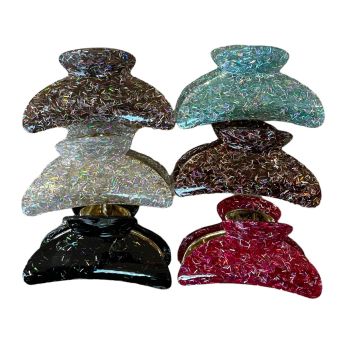 Ladies Gold colour plated quality acrylic clamps in 6 assorted colours of Silver Dark Grey ,turquoise ,Bronze Fuchsia Pink and Black  with Silver ab tinsel effect .

Sold as a pack of 6 assorted .

Size approx 9.5 cm x 4.5 cm 